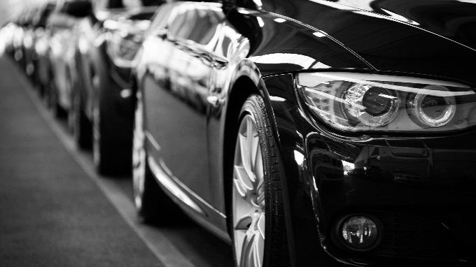 Importação de carros cai após tratado