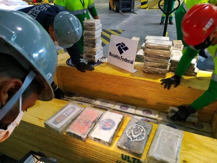 Receita Federal apreende mais de meia tonelada de cocaína em contêiner no Porto de Itapoá
