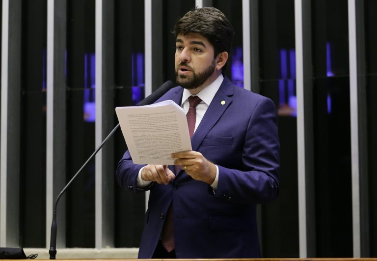 Câmara retomará na terça-feira votação da MP de ajuda a empresas