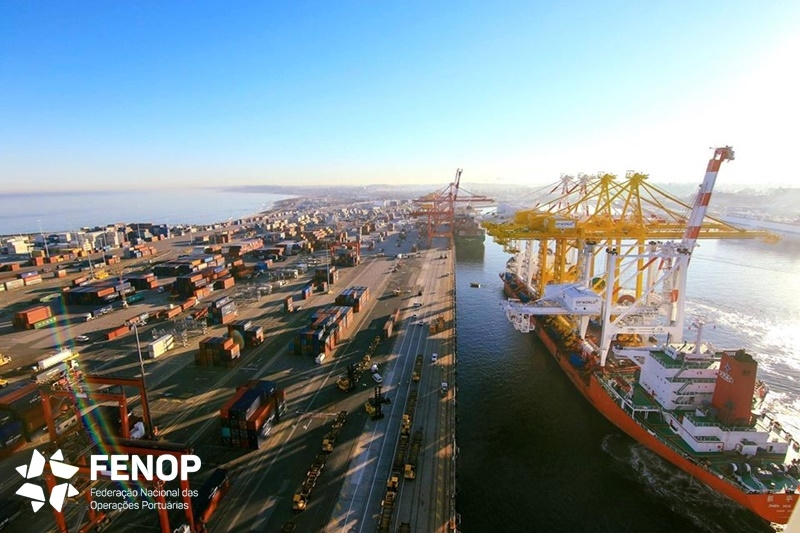 Federações nacionais portuárias empresarial e laborais se unem contra mudanças na MP 932/20