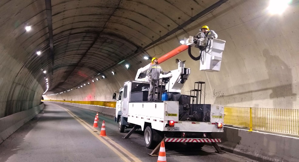Túnel de Guarujá é interditado para manutenção; veja as rotas alternativas