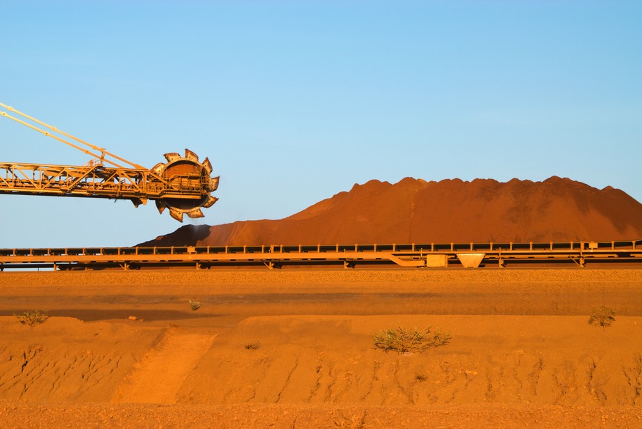 Covid-19 gera críticas e interdições em mineradoras em todo o mundo