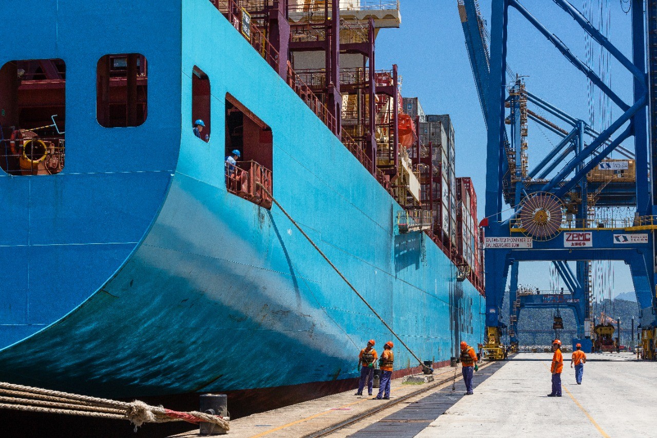 Governo diz que só 1% dos trabalhadores portuários testaram positivo para Covid-19