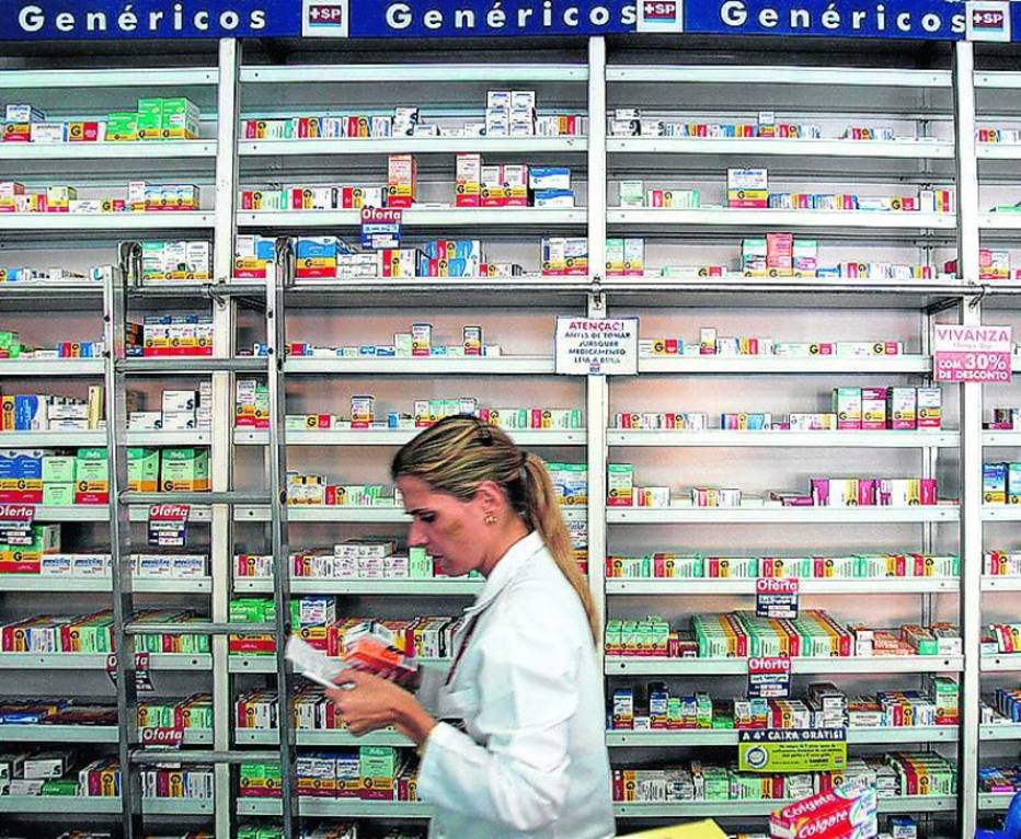 Senado aprova projeto que dá prazo indeterminado para receitas médicas; texto vai à sanção