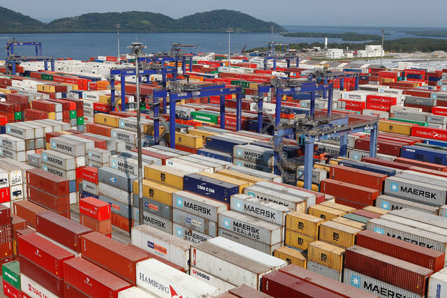 Entenda a participação da China no porto de Paranaguá