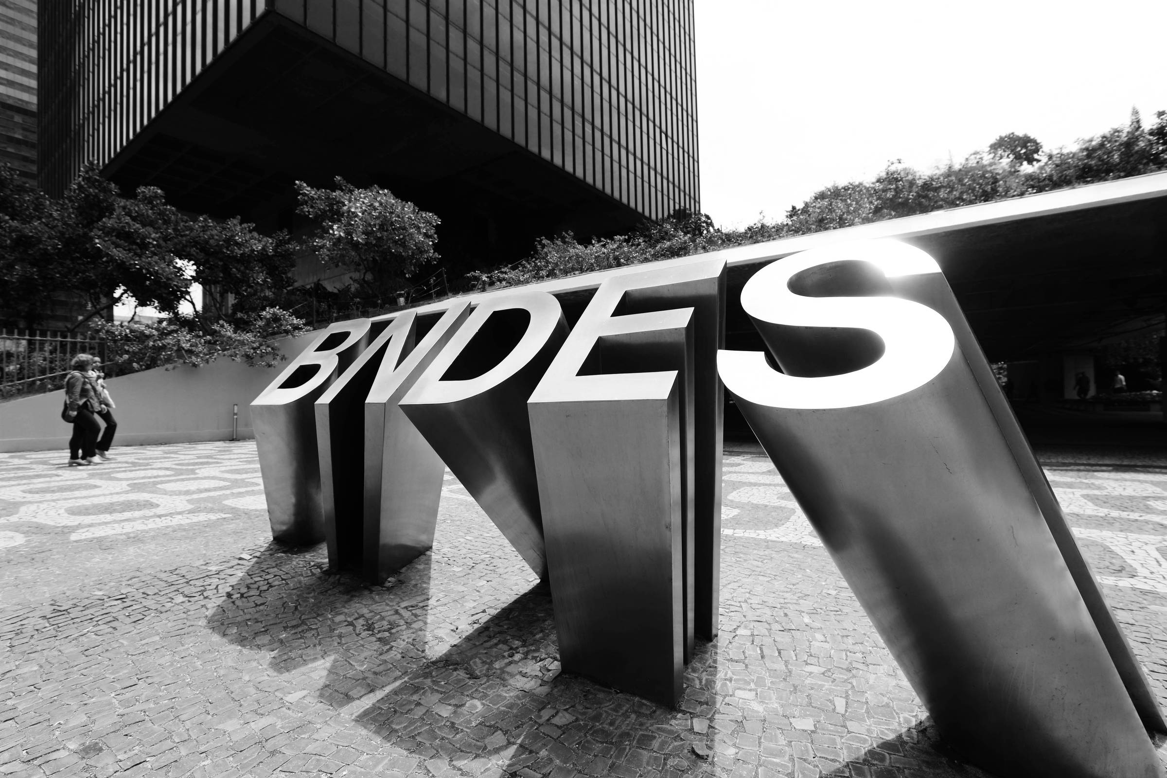 BNDES estuda novos modelos