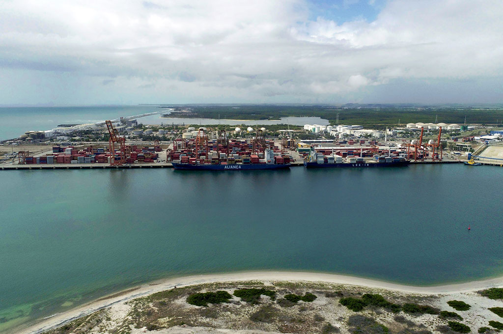 Porto de Suape bate recorde histórico no primeiro semestre