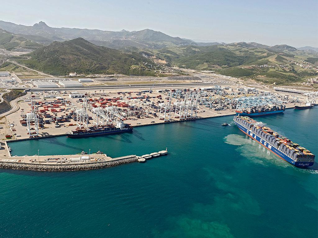 O Grupo CMA CGM está acelerando o desenvolvimento econômico da África com sua gama completa de soluções de transporte