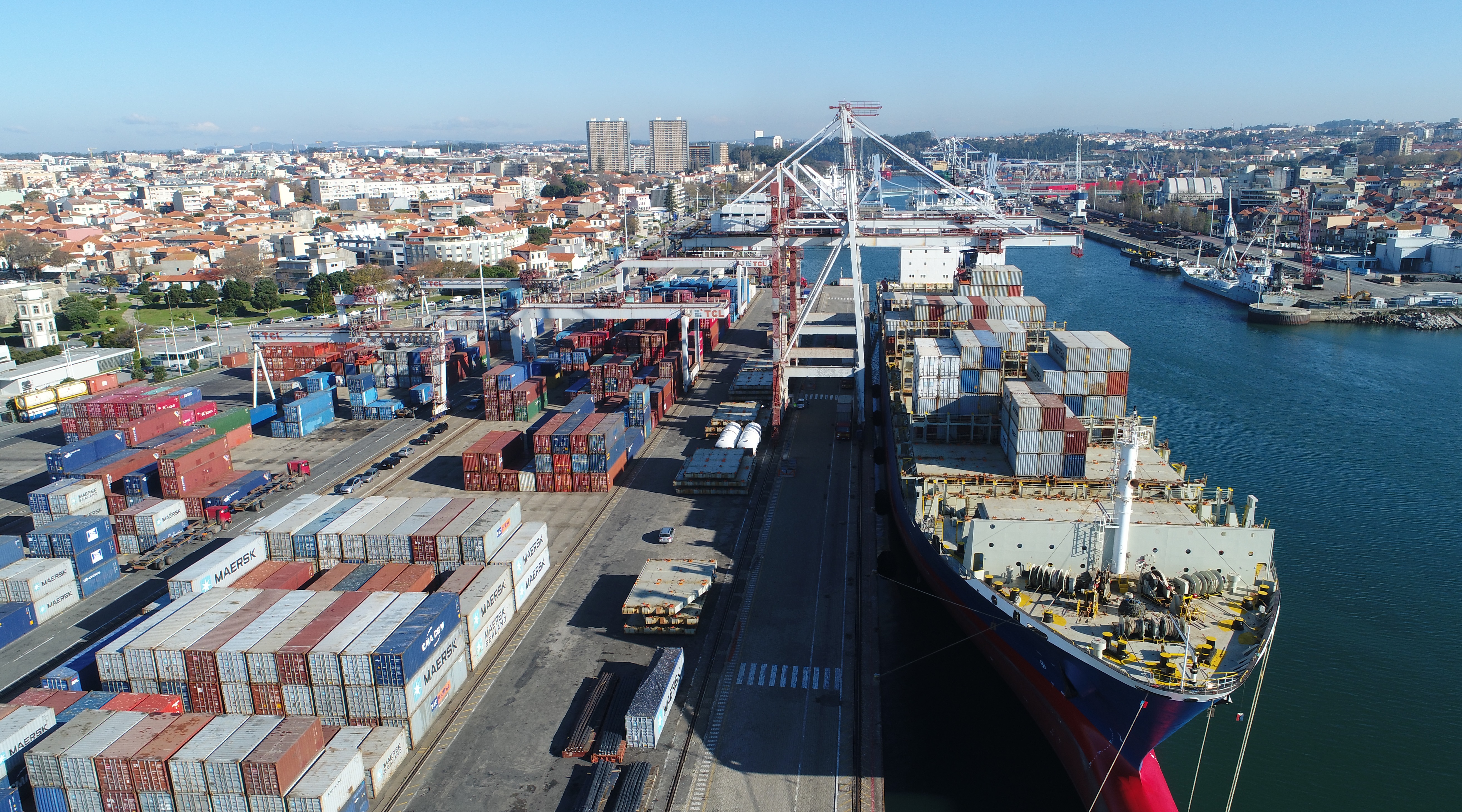 Porto de Leixões exporta 2,7m de toneladas de mercadoria e bate recorde