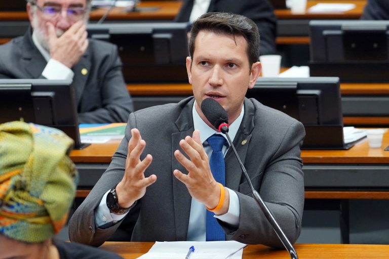 Proposta desburocratiza armazenagem de mercadorias para exportação