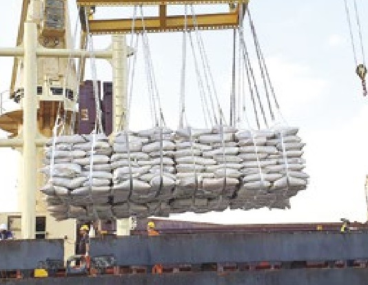 Porto de São Sebastião volta a exportar açúcar após 15 anos