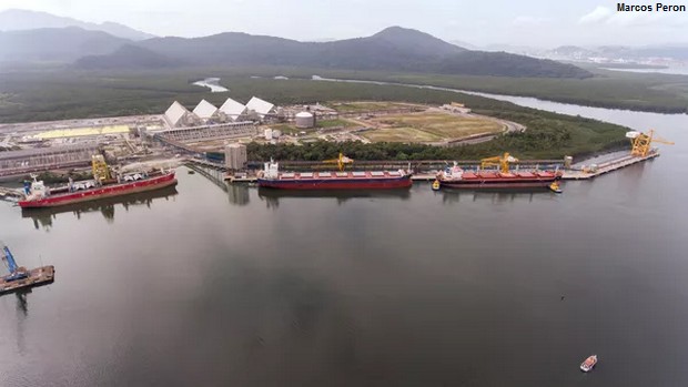 Dragagem de limpeza do Canal de Piaçaguera: VLI inicia cobertura da CAD