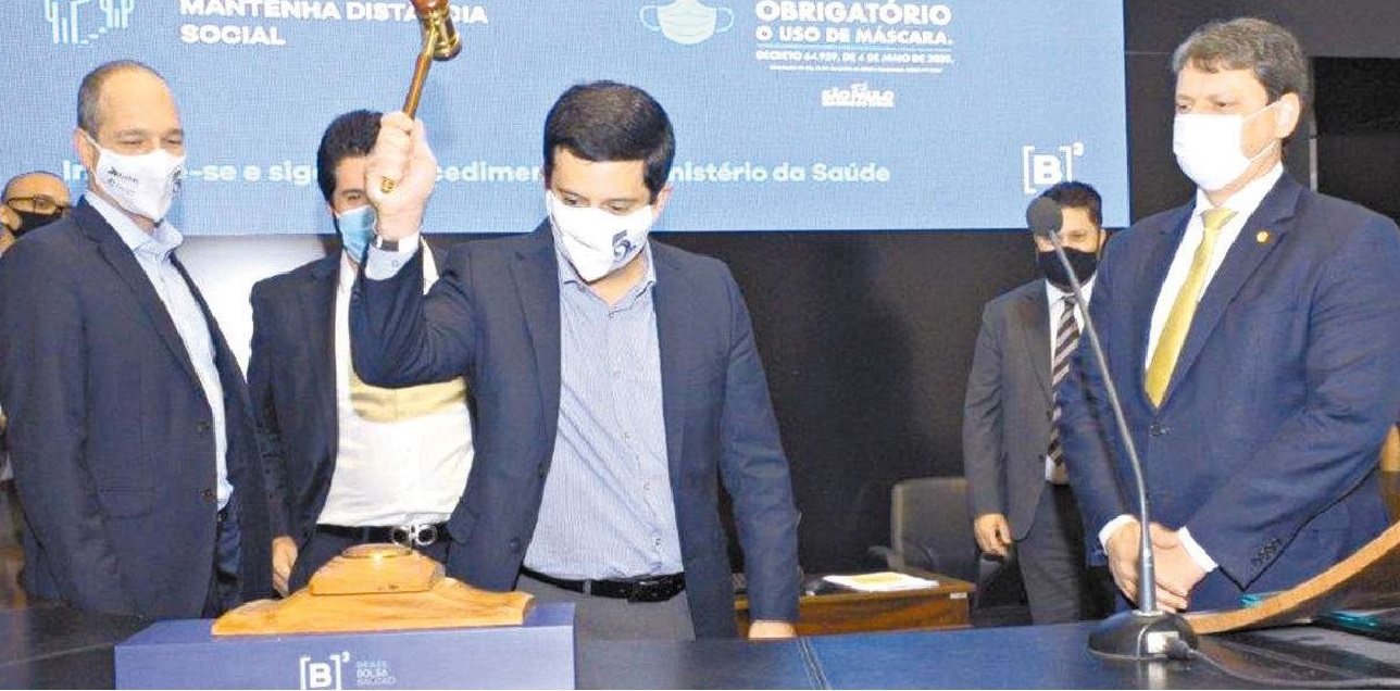 Porto arrecada R$ 505 milhões