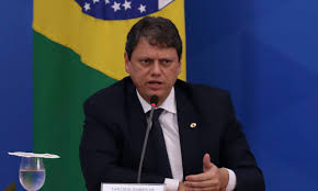 Teremos um ‘boom’ ferroviário no país nos próximos anos, diz Tarcísio Gomes de Freitas 