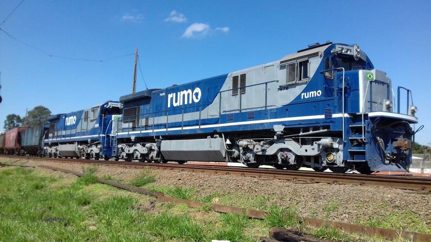 Rumo capta R$ 6,4 bi para acelerar investimentos