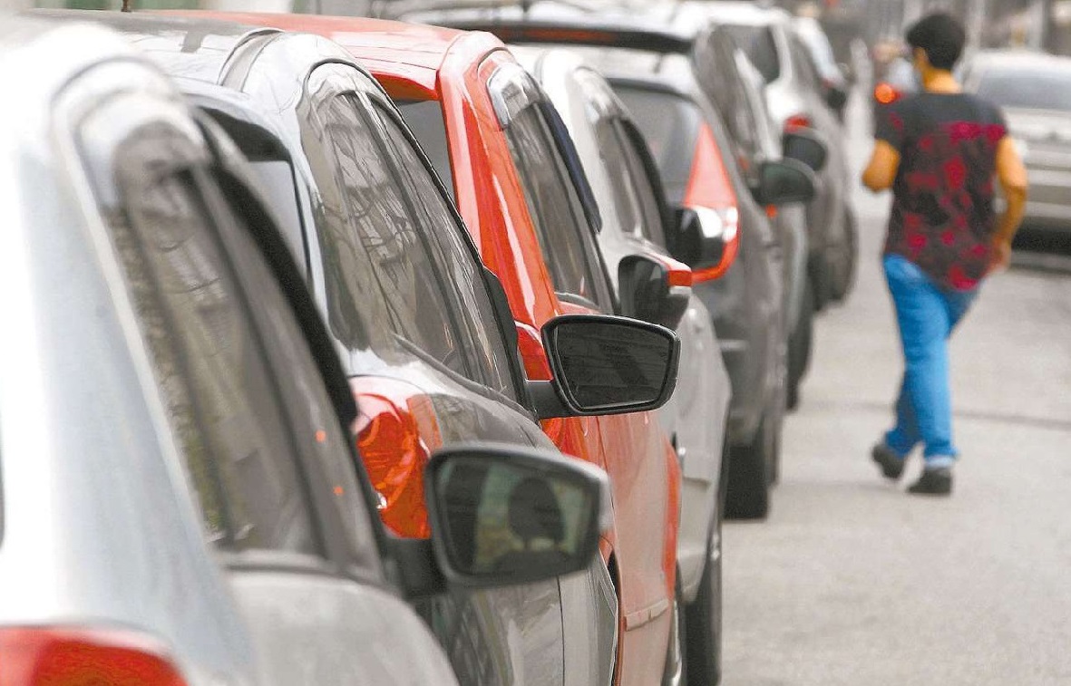 Licenciar veículos sem sair de casa? Já pode