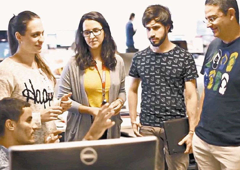 Mercado abre as portas para jovens e paga até R$ 7 mil