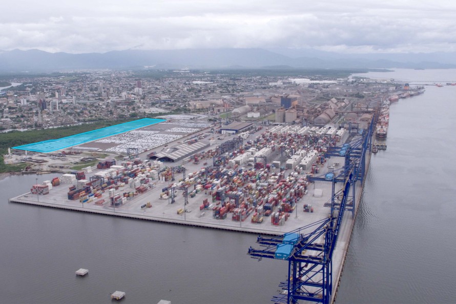 Aberto edital para leilão de área de veículos no Porto de Paranaguá