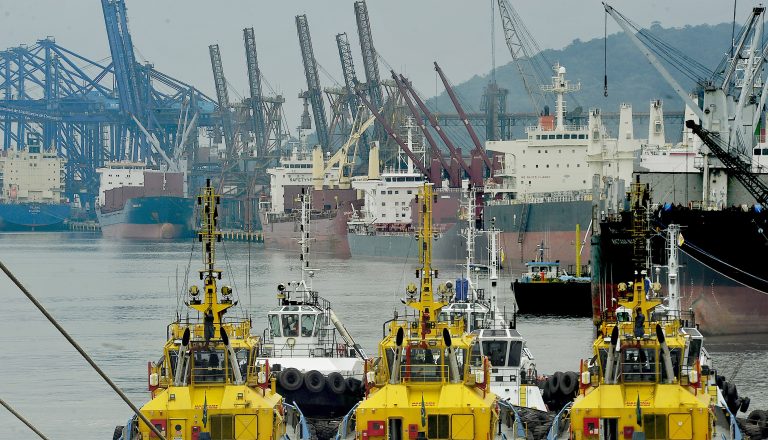 ANTAQ realiza consulta pública sobre trânsito de produtos perigosos nas instalações portuárias