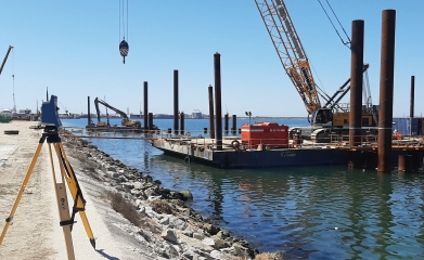 Porto de Aveiro ficará dotado em 2021 do único terminal de cargas offshore