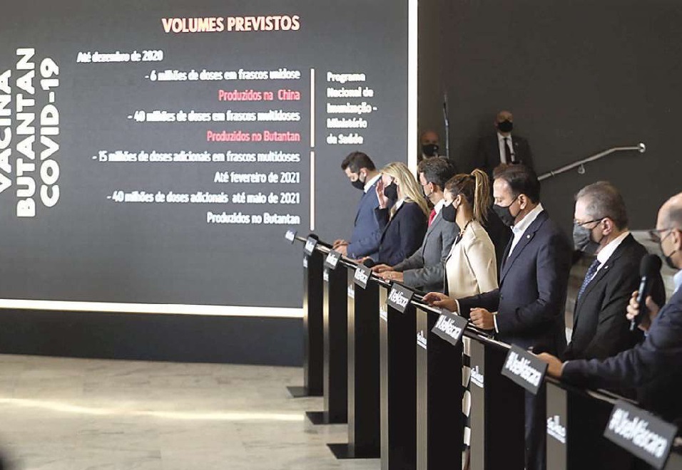 Vacina testada em SP é a mais segura, diz Estado