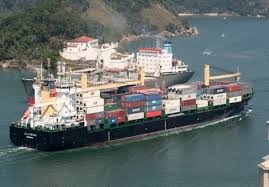 Projeto de lei pede regulação da praticagem de navios