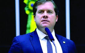 PL isenta pagamento de aluguel a empresas