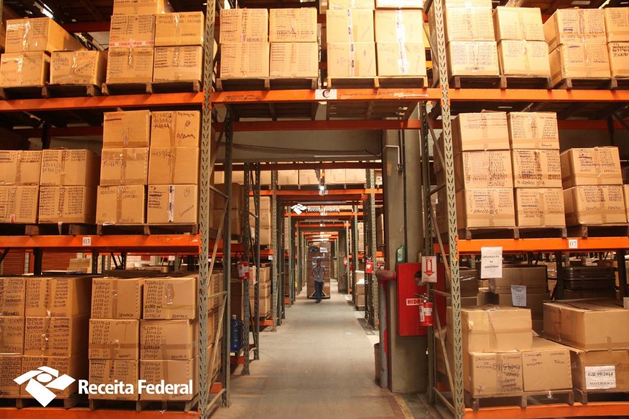 Aviso de licitação – Leilão Eletrônico Alfândega da RFB do Porto de Santos