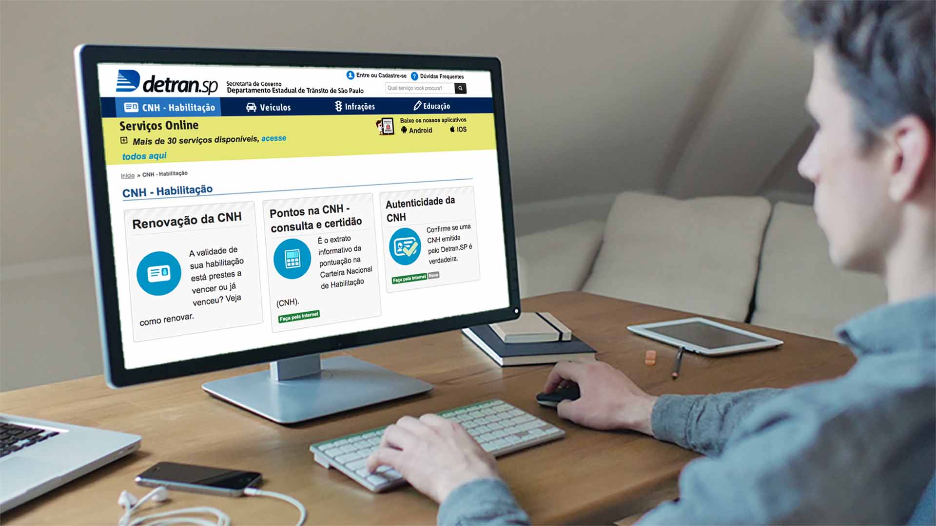 Detran.SP disponibiliza renovação de CNH online