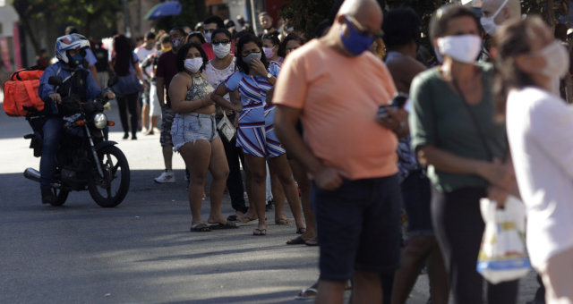 Projeto flexibiliza condições para contratação de mão-de-obra mais qualificada