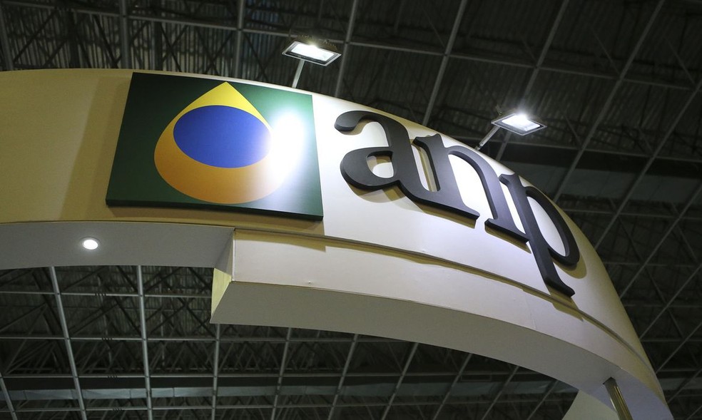 Governo autoriza importação de óleo de soja e divide a indústria