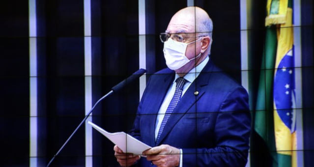 Proposta prevê acordo entre empresa e trabalhador sobre FGTS no pós-pandemia