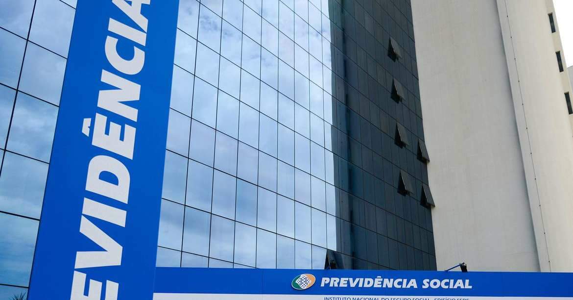 Antecipação de abono pode virar lei