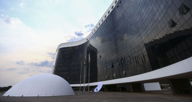 Eleitor poderá justificar ausência pelo celular