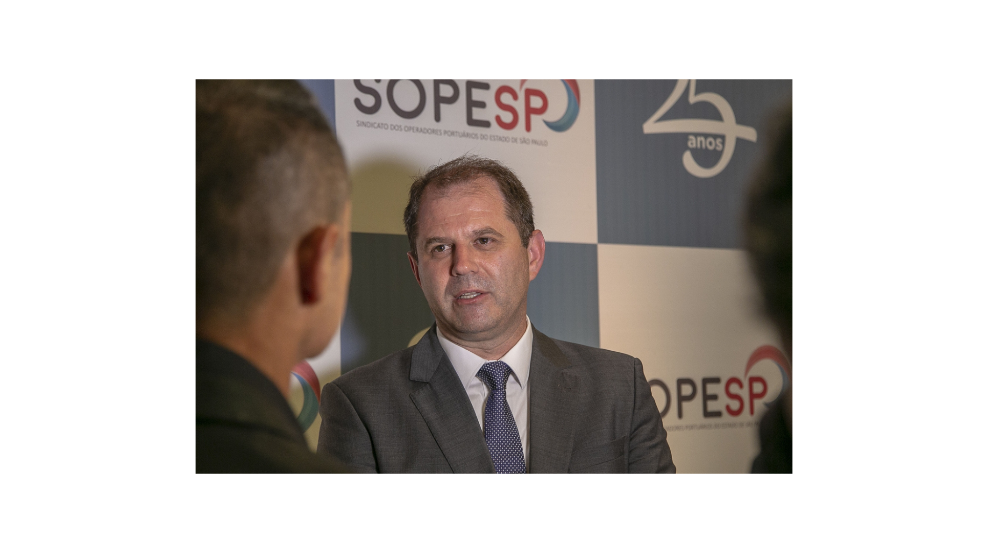 Régis Prunzel é reeleito presidente do SOPESP