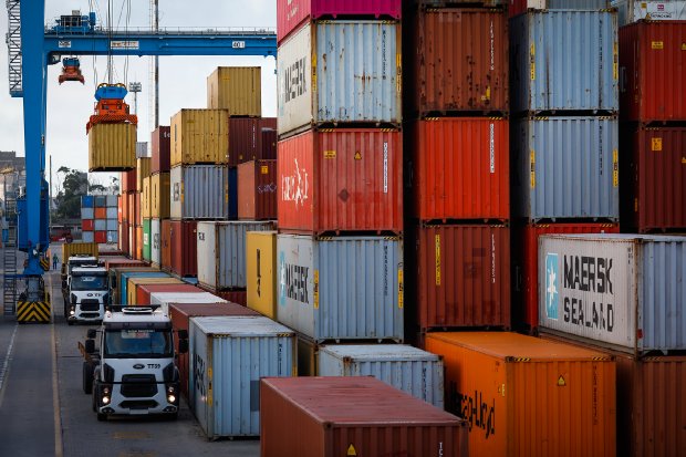 Receita Federal simplifica regimes aduaneiros especiais de admissão e de exportação temporárias