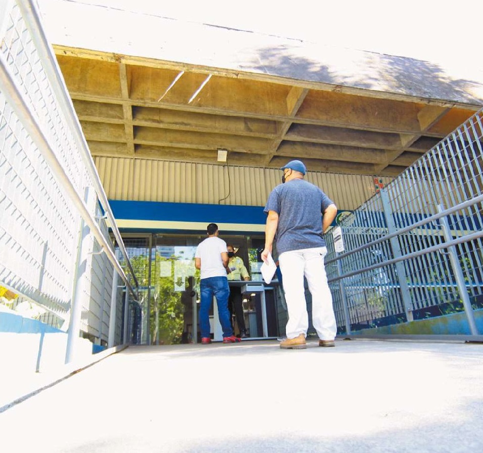 INSS tem agências abertas durante a fase vermelha