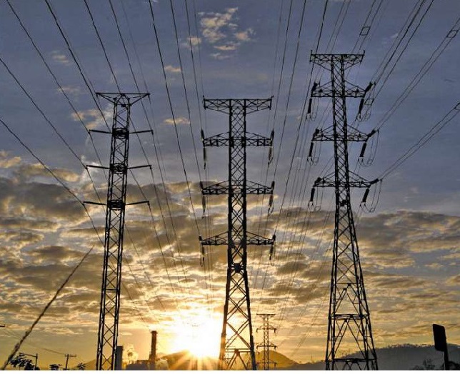 Aneel quer elevar taxa extra na conta de luz