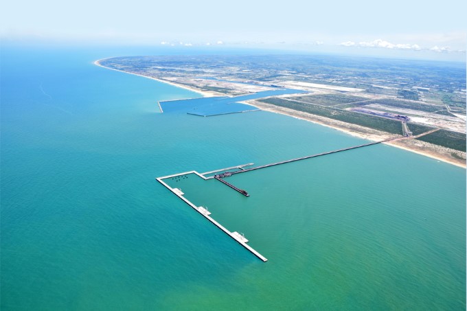 Porto do Açu oficializa adesão ao ESI e passa a oferecer desconto tarifário por performance ambiental