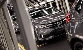 Toyota e Honda suspendem produção