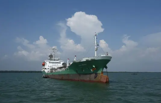Navios são alvos de furtos no Estreito de Cingapura