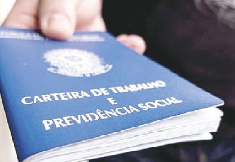 Jovens sofrem mais o impacto da pandemia