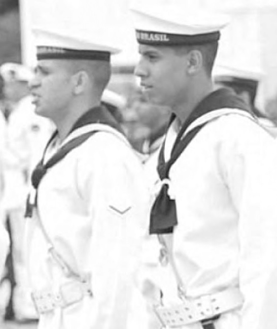 Marinha lança edital de concurso