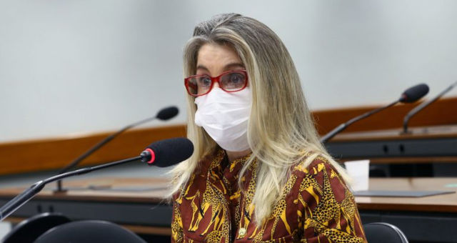 Proposta reduz documentação para licitações e contratos na pandemia