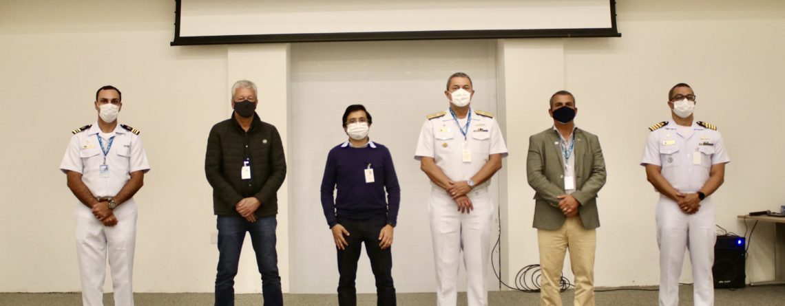 Autoridade Portuária recebe visita do Comandante do 5º Distrito Naval da Marinha