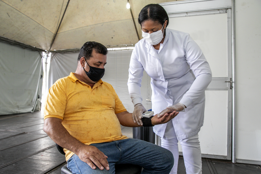 No Dia Mundial da Hipertensão, equipe médica do Porto de Paranaguá reforça alerta sobre cuidados