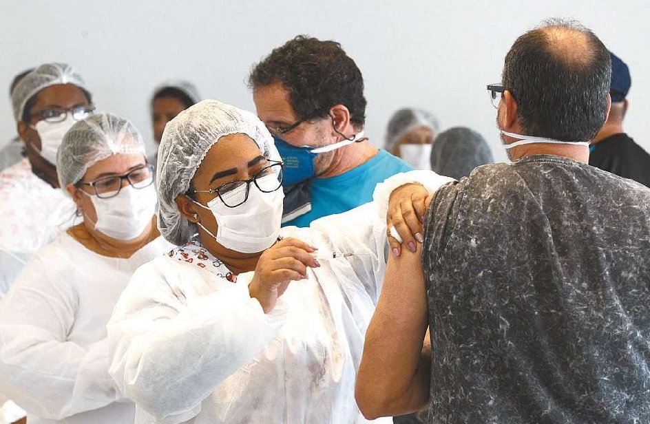 Setor pede ampliação da vacinação