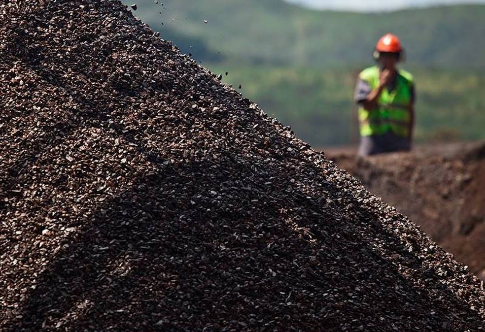 Minério de ferro apresenta alta de 1,4% no porto de Qingdao