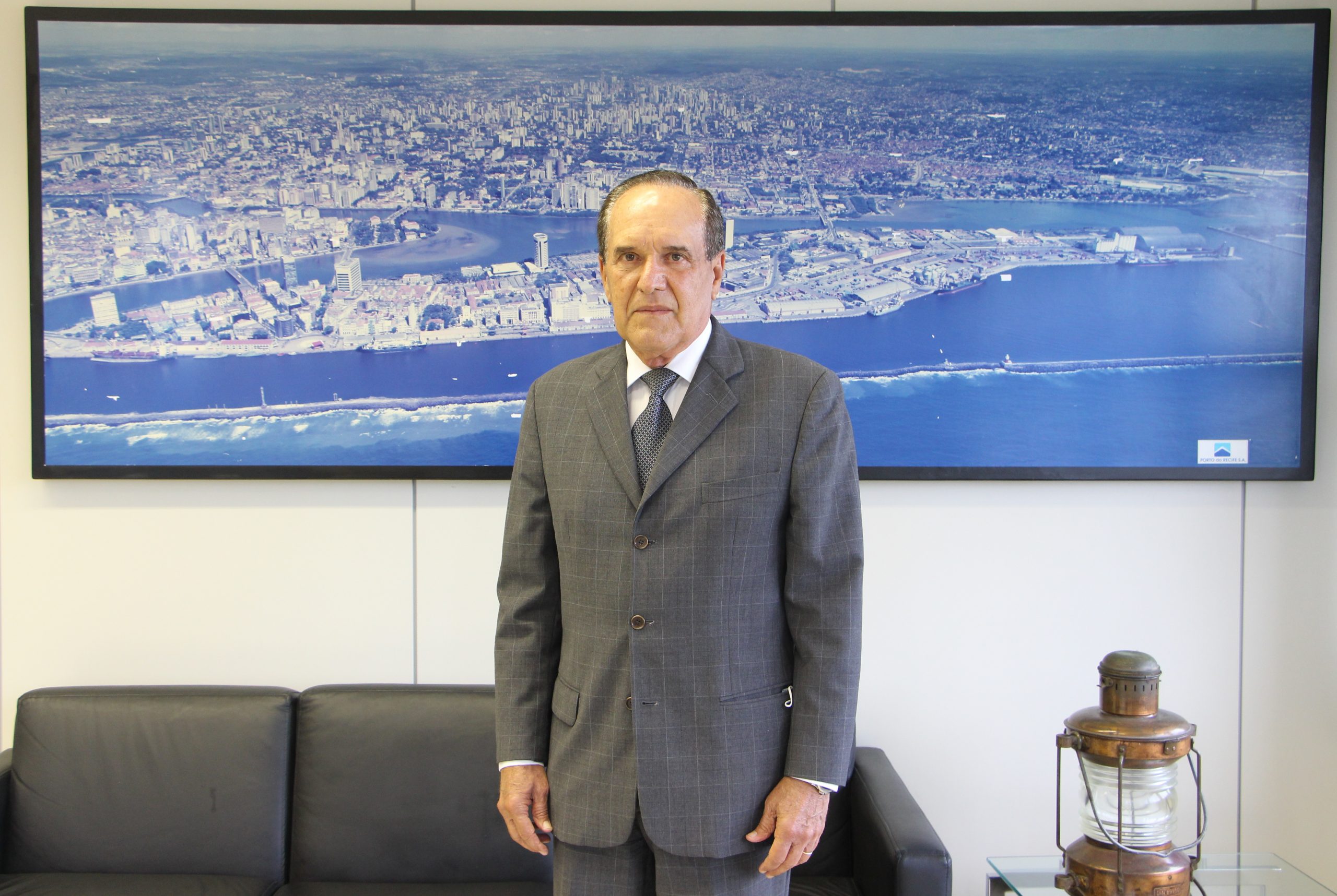 José Lindoso de Albuquerque Filho toma posse como diretor-presidente do Porto do Recife
