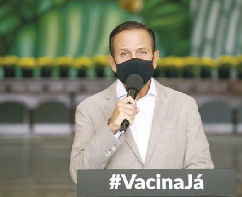 Doria diz que vai vacinar toda a população até 31 de outubro